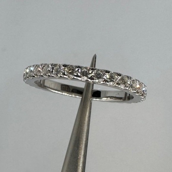 Moissanite Eternity Ring Band 925 18K White Gold Wedding Anniversary 1 Ct - Picture 11 of 11